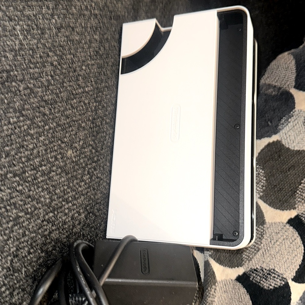 Nintendo TV Dock w/ Charger